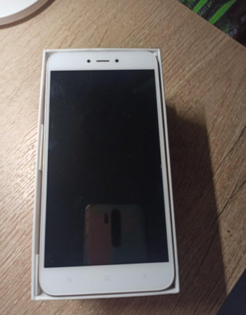 predam-mobilny-telefon-xiaomi-radmi-note-5a-big-0