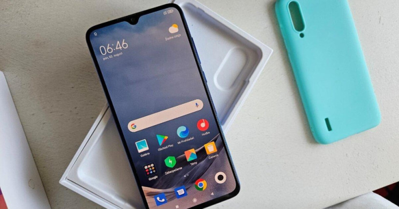 xiaomi-mi9-lite-664gb-big-4