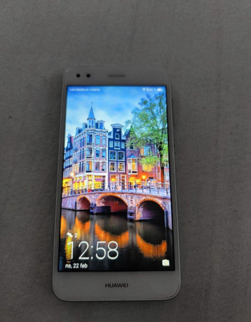 predam-starsi-telefon-plne-funkcny-big-1