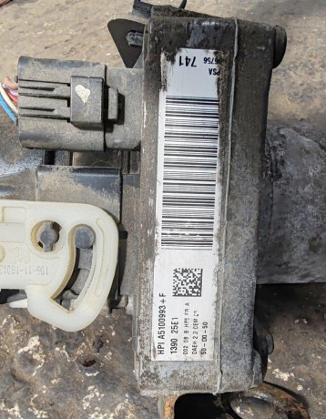 citroen-c4-ii-16-hdi-servocerpadlo-big-3