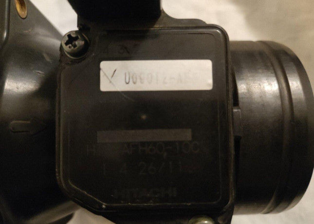 predam-vahu-vzduchu-afh60-10c-znacka-hitachi-big-0