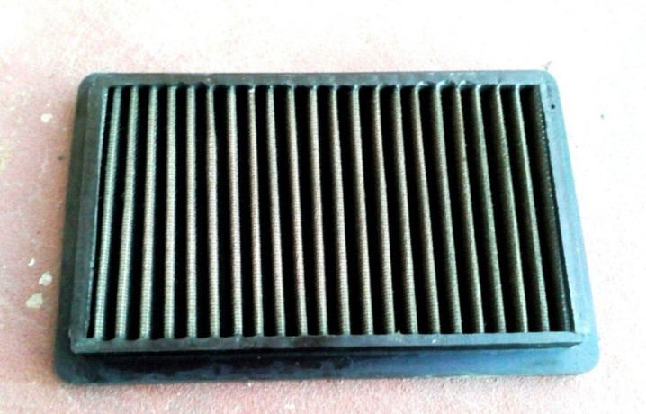 kn-vzduchovy-filter-mazda-323f-big-1