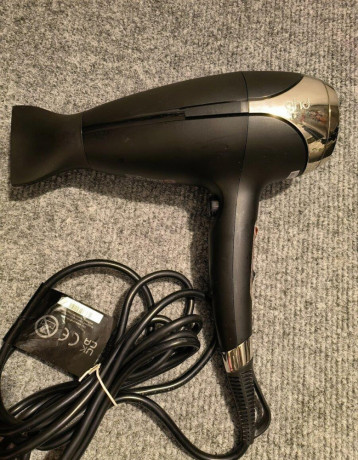 luxusny-profi-fen-ghd-helios-s-nastavcom-big-1