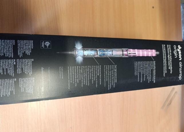 kulmofen-dyson-hs05-big-3
