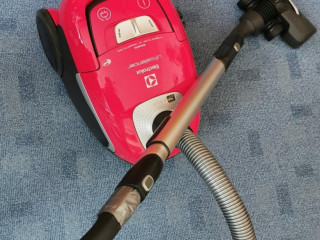 electrolux-ultrasilencer-sackovy-ultratichy
