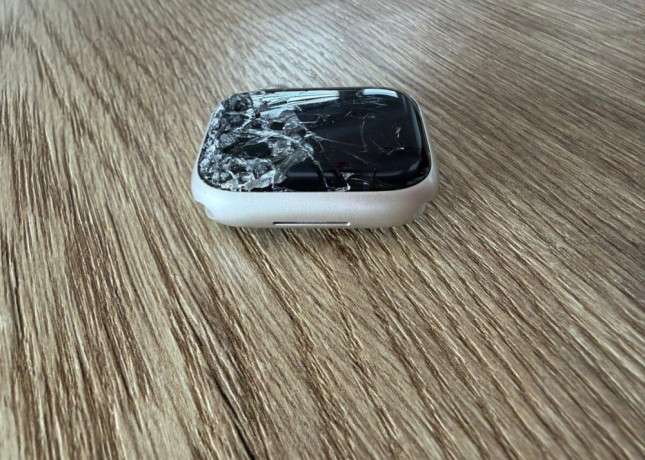 apple-watch-series-8-gps-41-mm-starlight-big-1