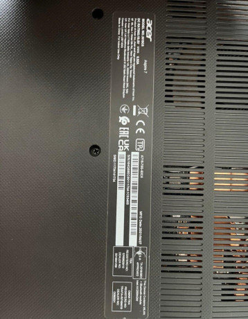 acer-aspire-7-a715-75g-53c5-na-diely-big-1