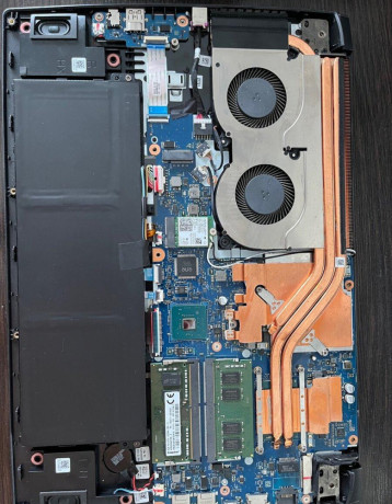 acer-aspire-7-a715-75g-53c5-na-diely-big-2