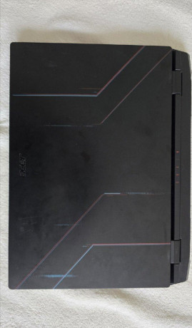 acer-nitro-5-ryzen-7-rtx-3070-ti-16-gb-ram-big-1