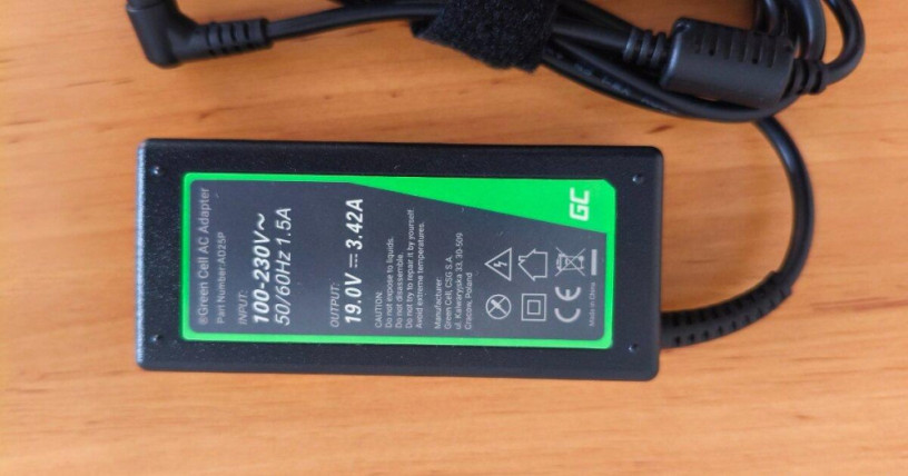 napajaci-adapter-greencell-19v65w-pre-toshiba-notebooky-big-1