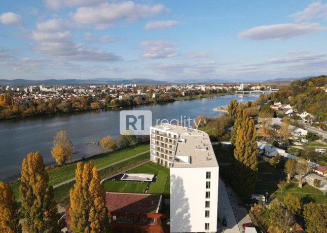 dovolenkovy-priestranny-2-izbovy-apartman-a43-bluewave-apart-big-0