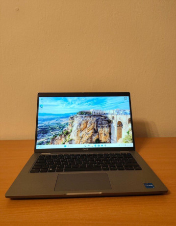 moderny-dell-latitude-5430-intel-i5-12-gen-16-gb-512-big-2
