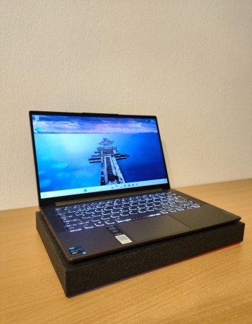 vykonny-lenovo-yoga-slim-7-i5-1135g7-16gb-512gb-big-1