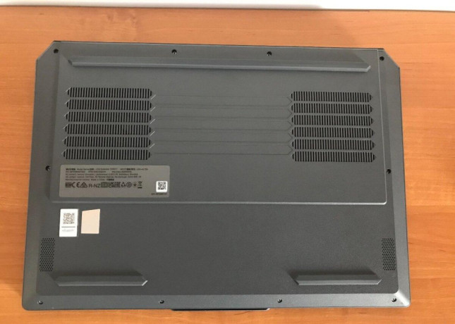lenovo-loq-essential-15irx11-zaruka-big-3