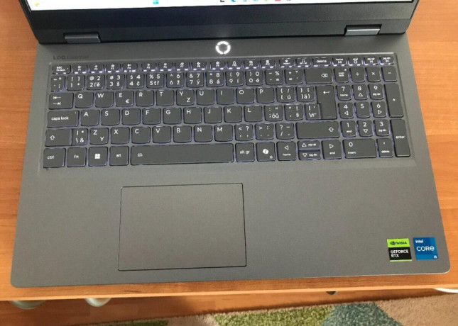 lenovo-loq-essential-15irx11-zaruka-big-2