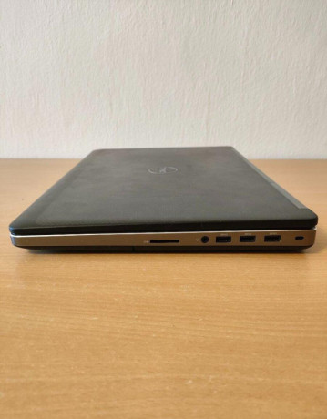 dell-precision-7520-i7-16gb-1tb-ssd-quadro-m2000m-big-0