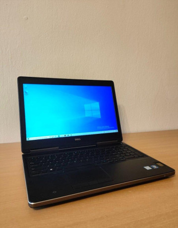 dell-precision-7520-i7-16gb-1tb-ssd-quadro-m2000m-big-1