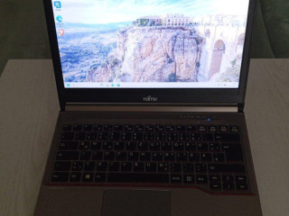 13-notebook-fujitsu-lifebook-e734-8gb128gb-top-stav