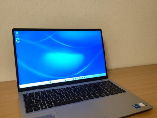 dell-inspiron-15-3520-i5-16gb-1tb-ssd