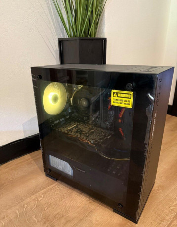 herne-pc-ryzen-5-16gb-ram-rx-ssd-big-1