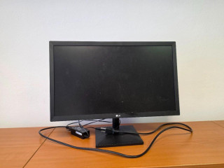 predam-monitor-lg-za-symbolicku-cenu