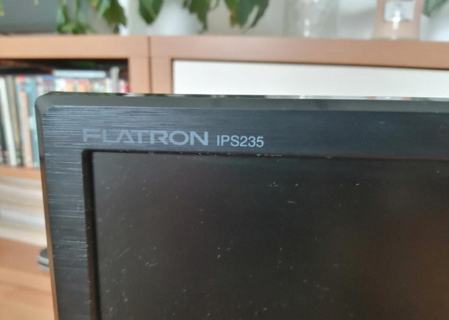 lcd-monitor-lg-flatron-ips235-23-full-hd-big-1