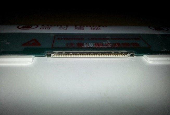 lp171wp4tl03-17-ccfl-30pin-big-2
