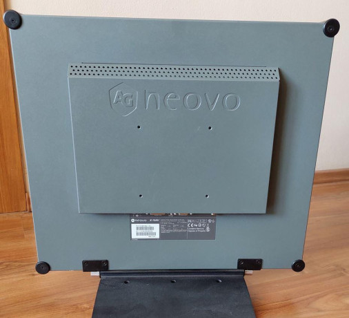 predam-pouzivany-monitor-neovo-x-19av-big-1