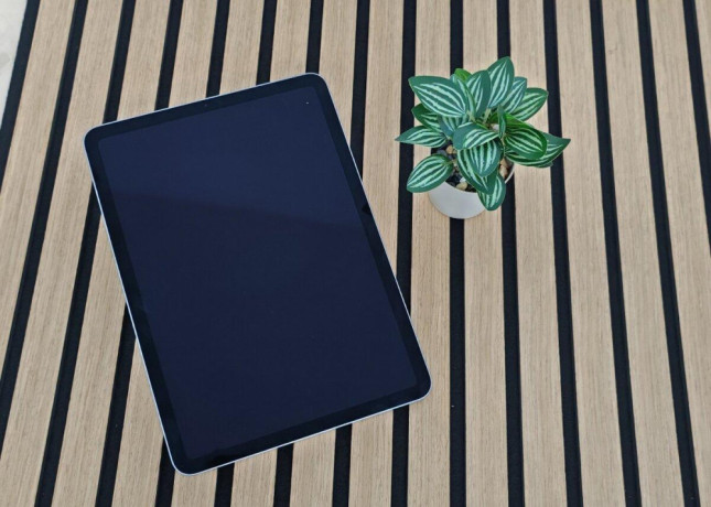 ipad-air-4-generacie-64gb-wifi-kozmicka-siva-big-1