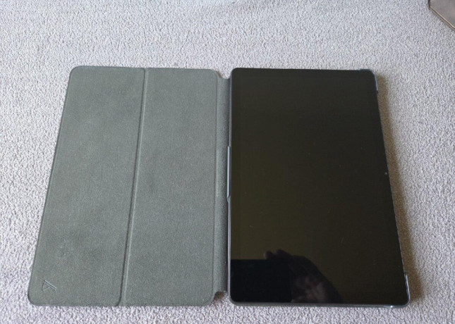 lenovo-tab-m10-3gen-big-4