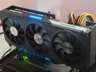 gigabyte-radeon-rx-7800-xt-gaming-oc-16g