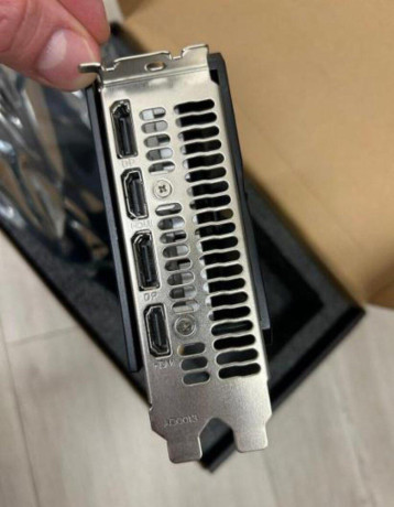 nvidia-rtx-3080-laptop-8gb-gddr6-256bit-big-2
