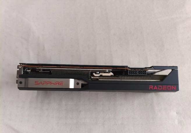 sapphire-pulse-rx-6800-xt-gaming-oc-16-gb-big-3