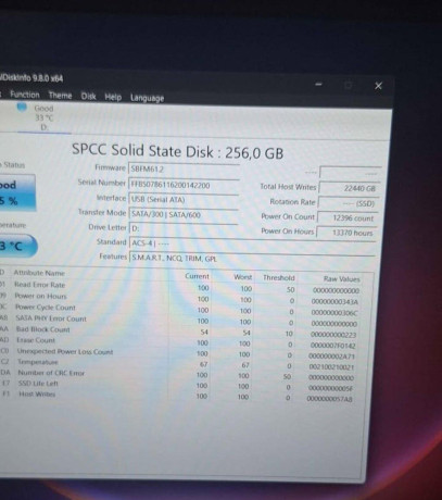 ssd-256gb-ram-4gb-bazar-u-milusky-big-2