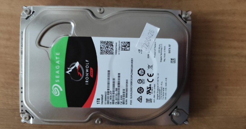 seagate-ironwolf-1tb-big-2