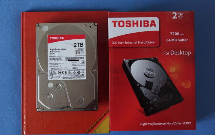pevny-disk-hdd-35-toshibahitachi-p300-2tb-7200rpm-big-0