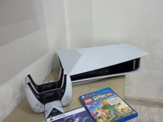 playstation-5-hry-2-ovladace