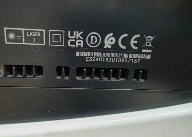 playstation-5-hry-2-ovladace-big-3