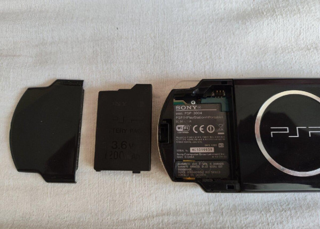 sony-psp-3004-big-4