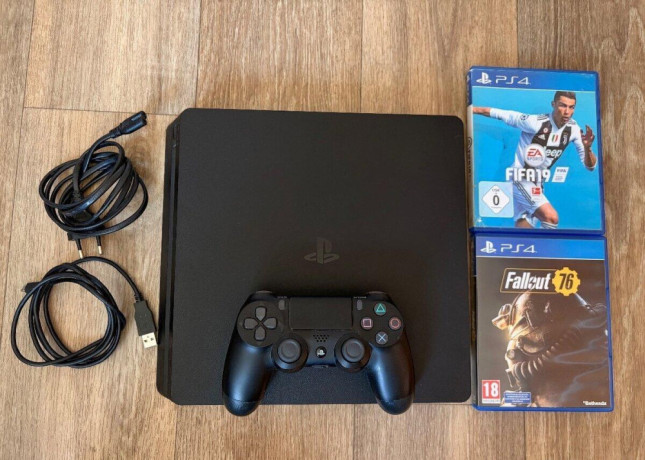 sony-playstation-4-slim-500-gb-ovladac-2-hry-big-0