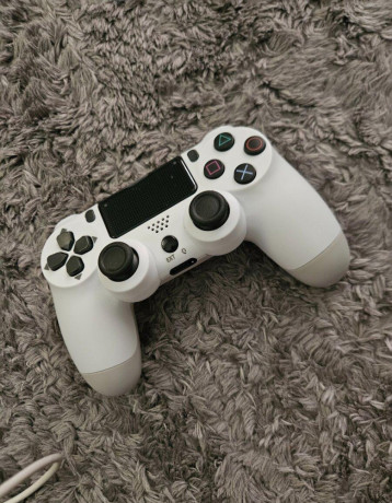 novy-nepouzivany-ps4-ovladac-big-0