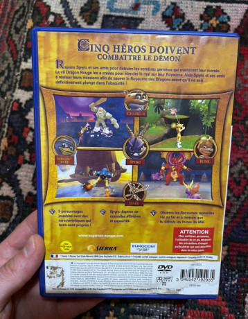 spyro-a-heros-tail-ps2-original-edicia-big-1