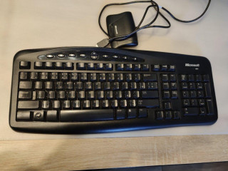 predam-microsoft-klavesnicu-bezdrotovu-skcz