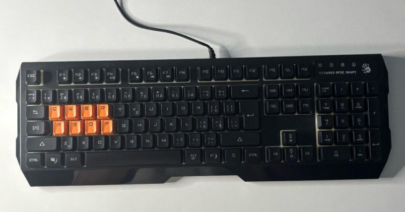 a4tech-bloody-b188-klavesnica-big-0