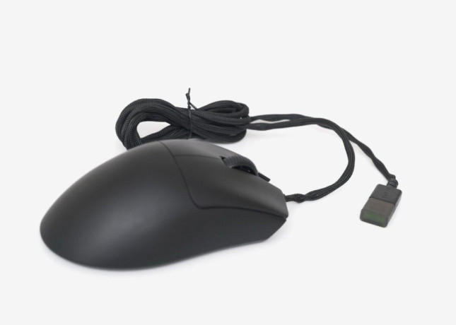 razer-deathadder-v3-big-1