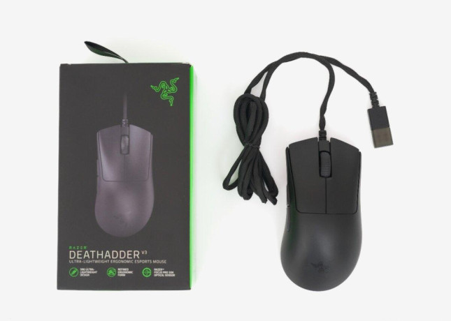 razer-deathadder-v3-big-0