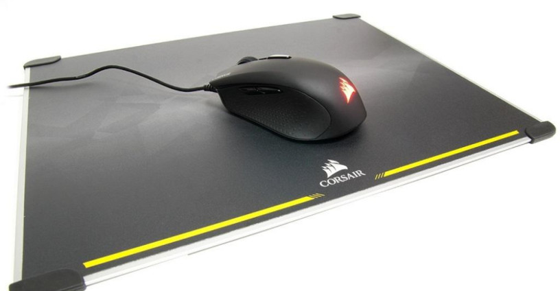 corsair-gaming-mm600-big-2