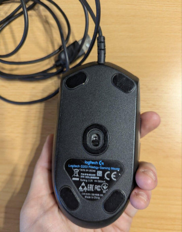 mys-logitech-g203-big-1