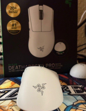 razer-deathadder-v4-pro-big-3