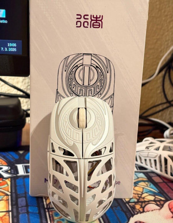 wl-mouse-strider-8k-mys-big-1